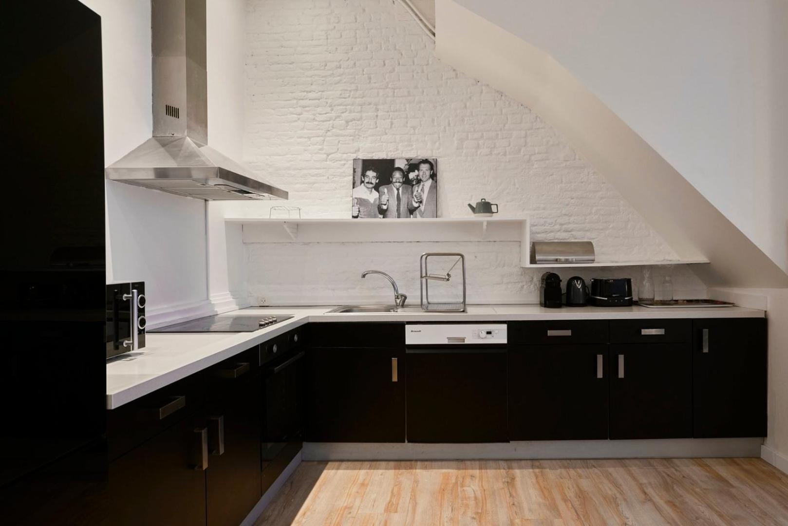 Old Lille: Charming Renovated Apartment Екстер'єр фото