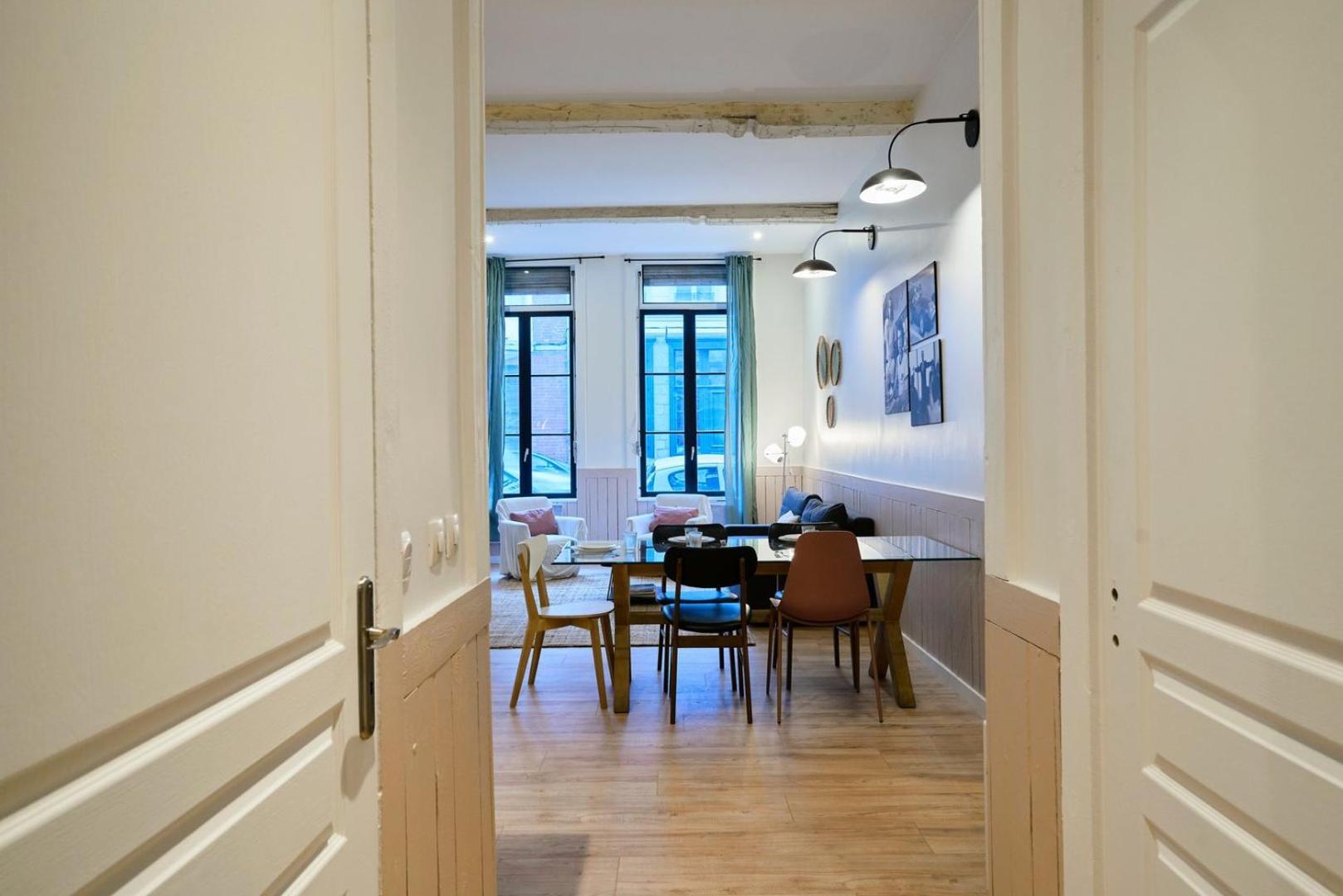 Old Lille: Charming Renovated Apartment Екстер'єр фото